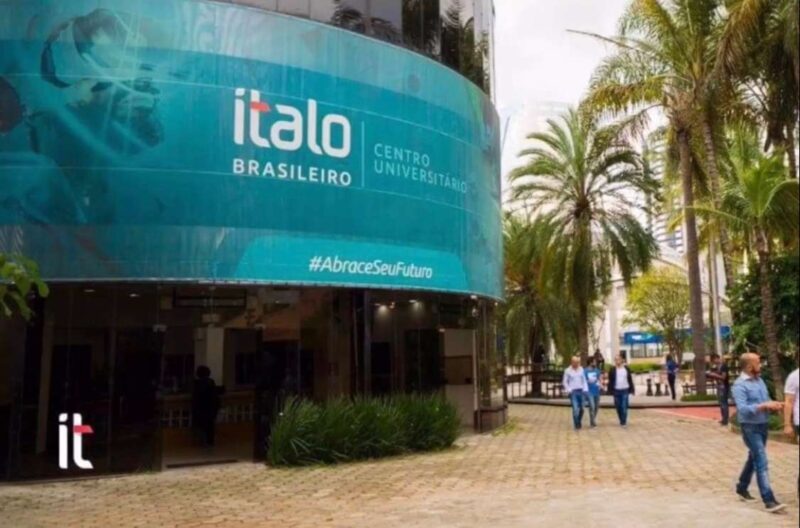 Curso de Especialização em Bíblia é bom vale a pena